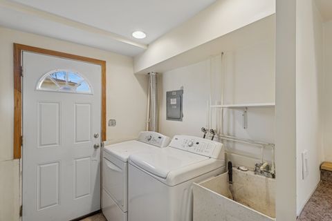 Tiny photo for 851 Love Street, Elk Grove Village, IL 60007 (MLS # 12503960)