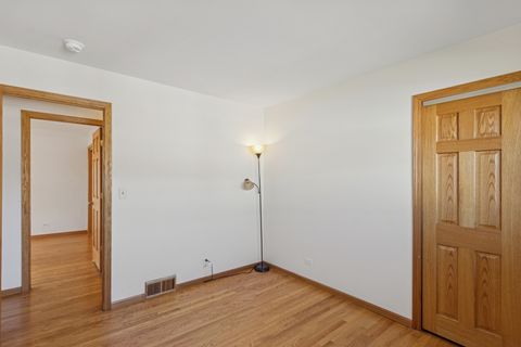 Tiny photo for 851 Love Street, Elk Grove Village, IL 60007 (MLS # 12503960)