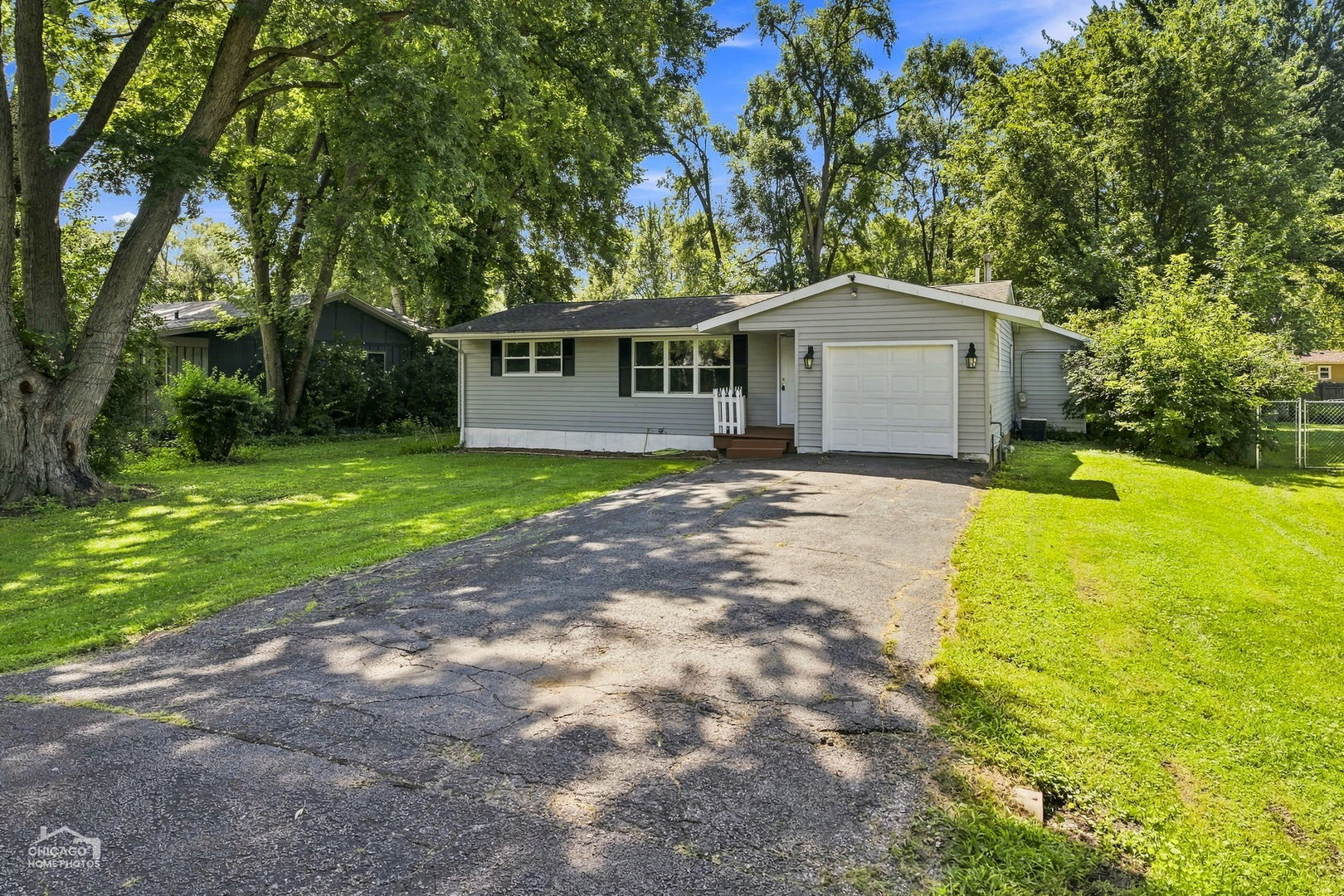 4515 Willow Lane