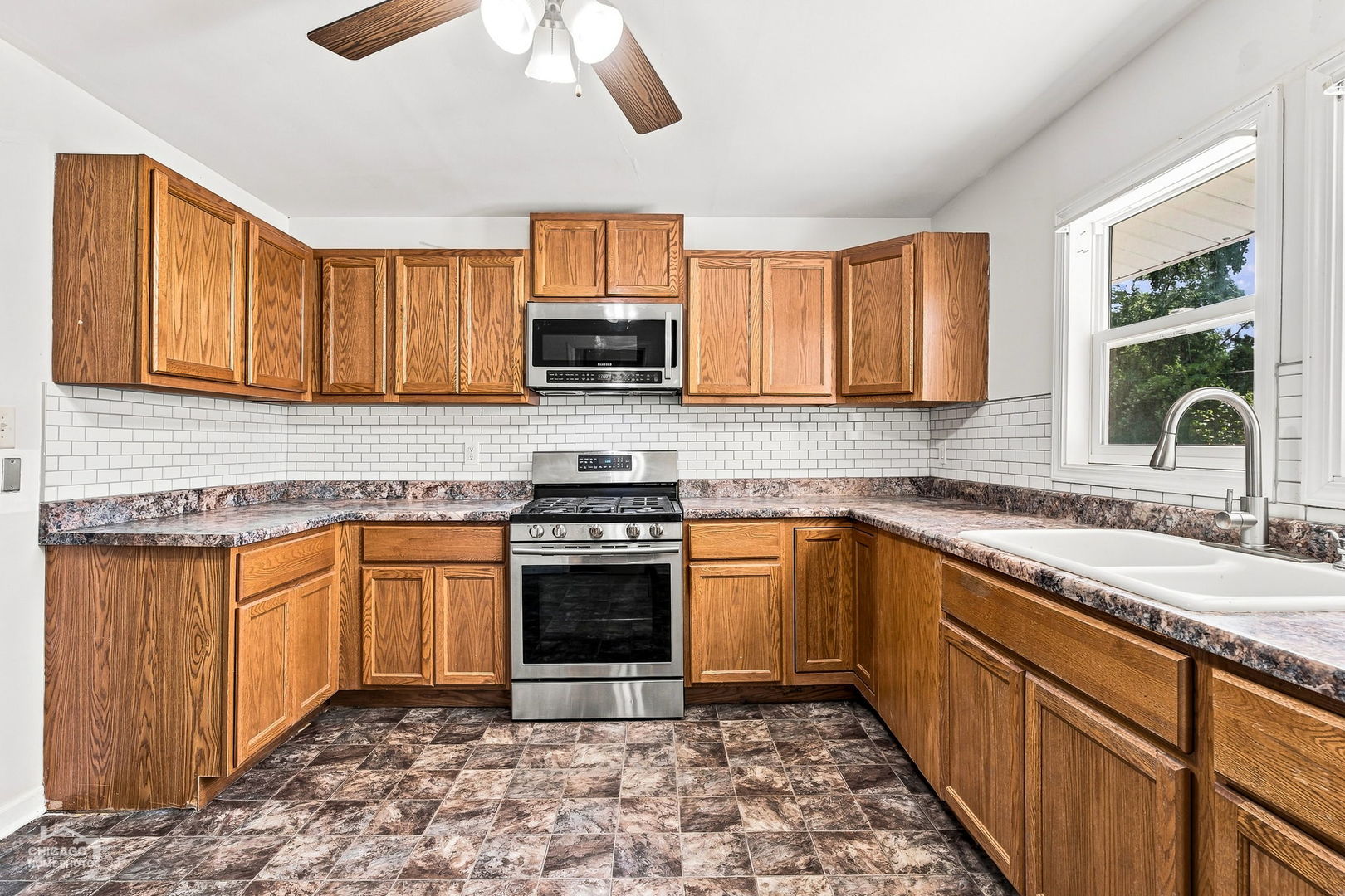 4515 Willow Lane