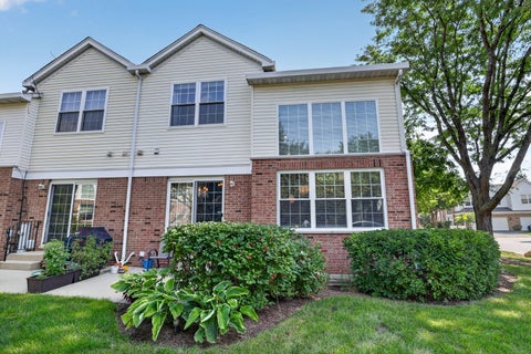 Tiny photo for 140 Bay Drive, Itasca, IL 60143 (MLS # 12798024)