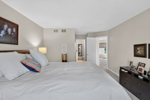 Tiny photo for 140 Bay Drive, Itasca, IL 60143 (MLS # 12798024)