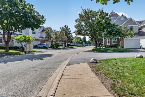 Tiny photo for 140 Bay Drive, Itasca, IL 60143 (MLS # 12798024)