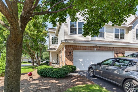 Photo of 140 Bay Drive, Itasca, IL 60143 (MLS # 12798024)