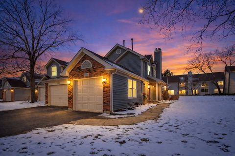 Photo of 1308 COLDSPRING Road, Carol Stream, IL 60188 (MLS # 12588620)