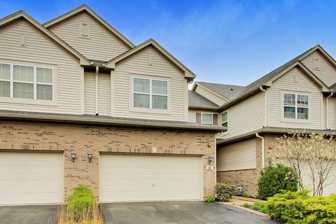 Property photo of 31 Oak Creek Court, North Aurora, IL 60542