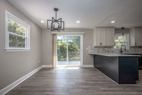 Tiny photo for 6N841 Longacre Drive, St. Charles, IL 60175 (MLS # 12666441)