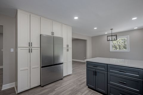 Tiny photo for 6N841 Longacre Drive, St. Charles, IL 60175 (MLS # 12666441)