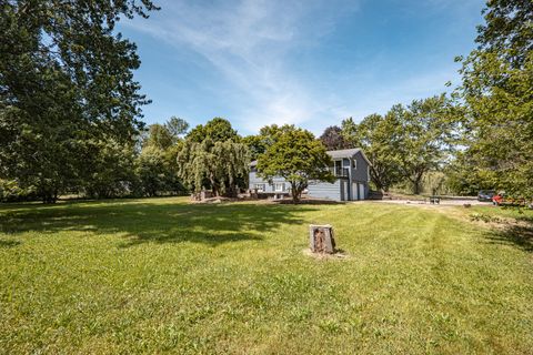 Tiny photo for 6N841 Longacre Drive, St. Charles, IL 60175 (MLS # 12666441)