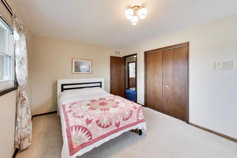 Tiny photo for 1028 S Beechwood Drive, Mount Prospect, IL 60056 (MLS # 12607579)