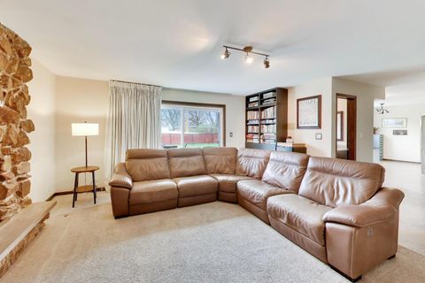 Tiny photo for 1028 S Beechwood Drive, Mount Prospect, IL 60056 (MLS # 12607579)