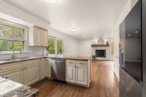 Tiny photo for 2209 Collett Lane, Flossmoor, IL 60422 (MLS # 12629273)