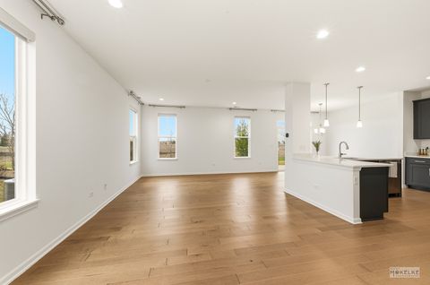 Tiny photo for 4184 Calder Lane, Aurora, IL 60504 (MLS # 12620945)