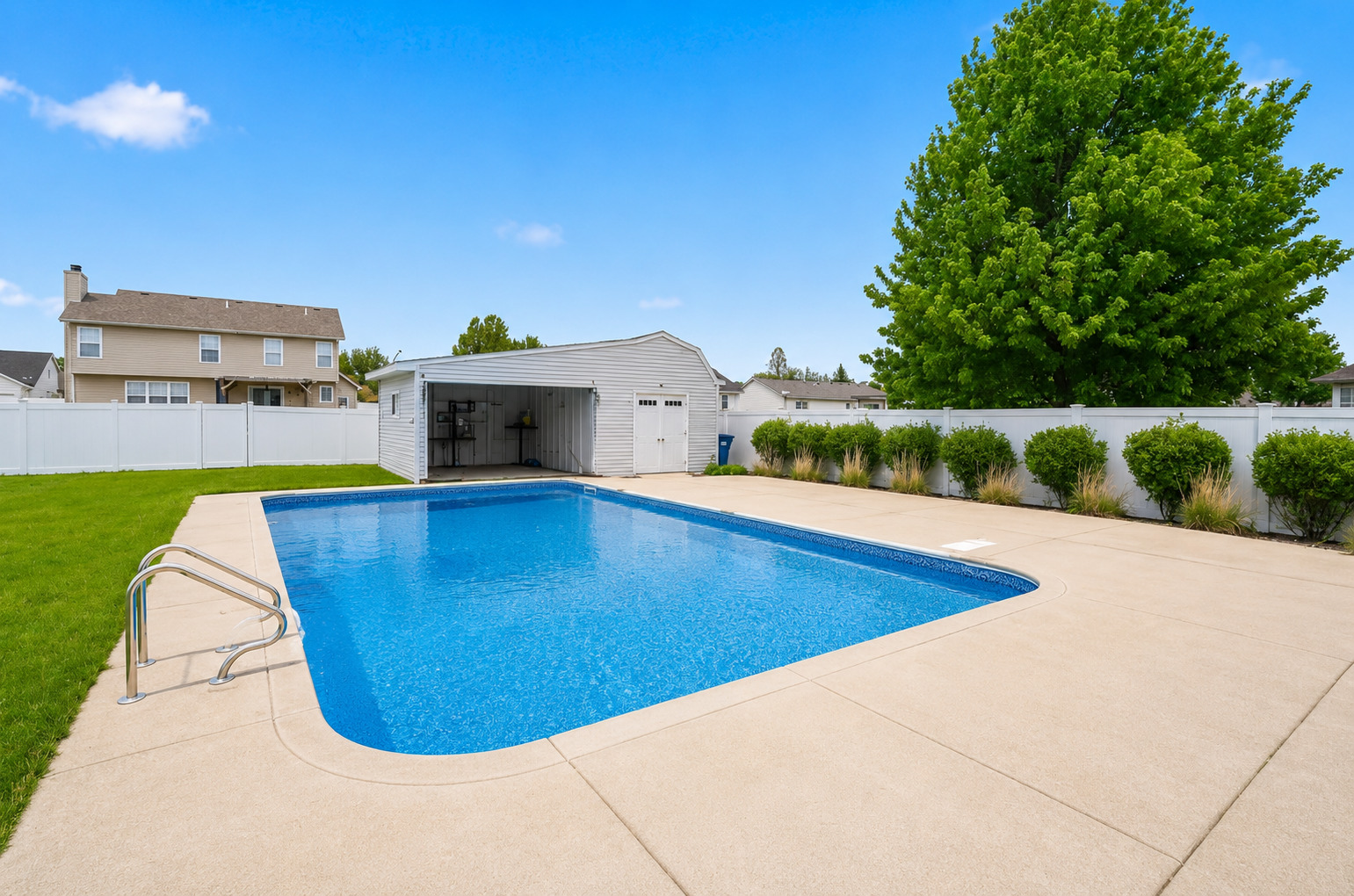 855 Magnolia Drive