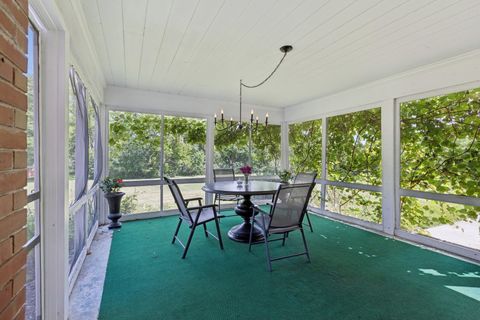 Tiny photo for 60 Ridge Road, Barrington Hills, IL 60010 (MLS # 12619453)