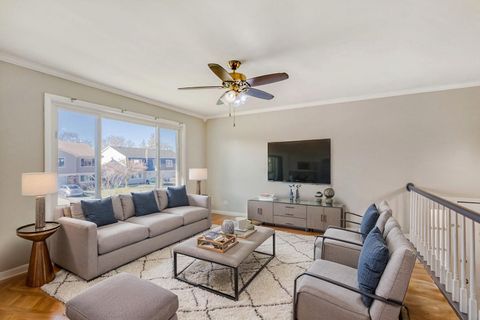 Tiny photo for 2058 Leeward Lane, Hanover Park, IL 60133 (MLS # 12614343)