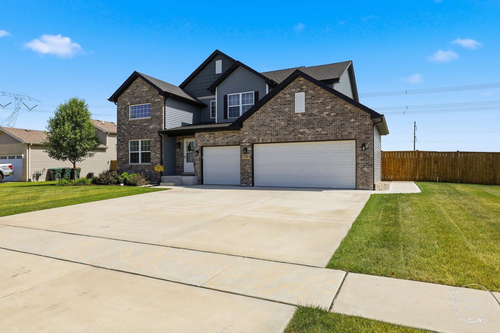27329 W Deer Hollow Lane