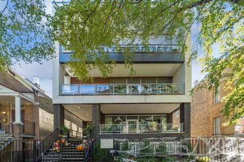 2235 W Belden Avenue 2 Chicago IL 60647