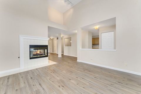 Tiny photo for 741 Old Creek Court, Elk Grove Village, IL 60007 (MLS # 12585230)