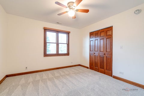 Tiny photo for 8208 Country Shire Lane, Spring Grove, IL 60081 (MLS # 12762955)
