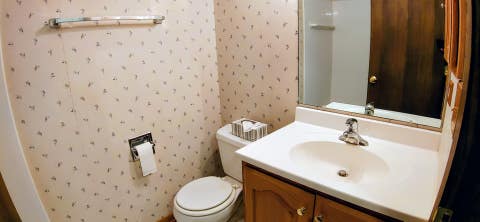 Tiny photo for 1070 Glouchester Harbor #1070, Schaumburg, IL 60193 (MLS # 12665082)
