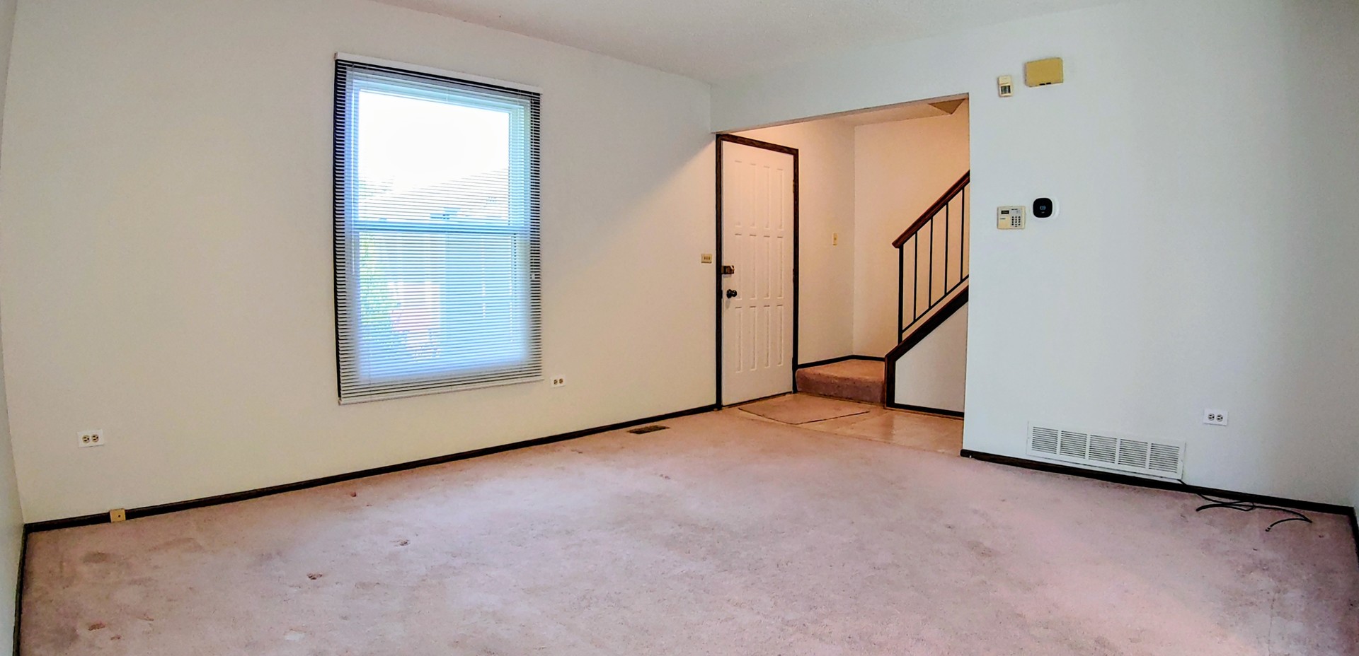 1070 Glouchester Harbor 1070