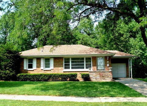 Photo of 308 N Maple Street, Glen Ellyn, IL 60137 (MLS # 12716226)