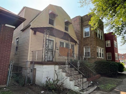 Tiny photo for 7843 S Langley Avenue, Chicago, IL 60619 (MLS # 12612998)
