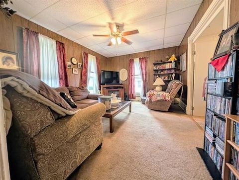 Tiny photo for 821 S Chippewa Avenue, Freeport, IL 61032 (MLS # 12474465)