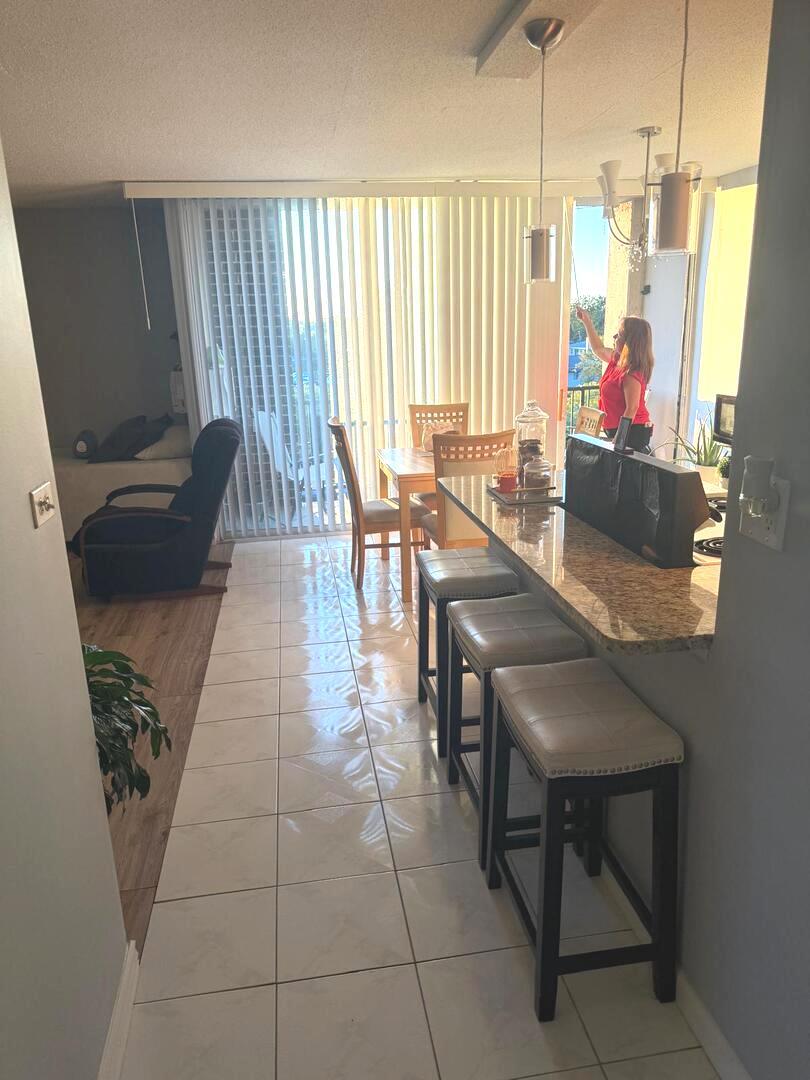 1043 S YORK Road 411