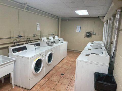 Tiny photo for 1043 S YORK Road #411, Bensenville, IL 60106 (MLS # 12492033)