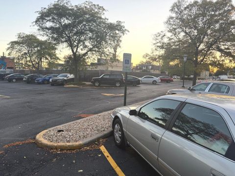 Tiny photo for 1043 S YORK Road #411, Bensenville, IL 60106 (MLS # 12492033)