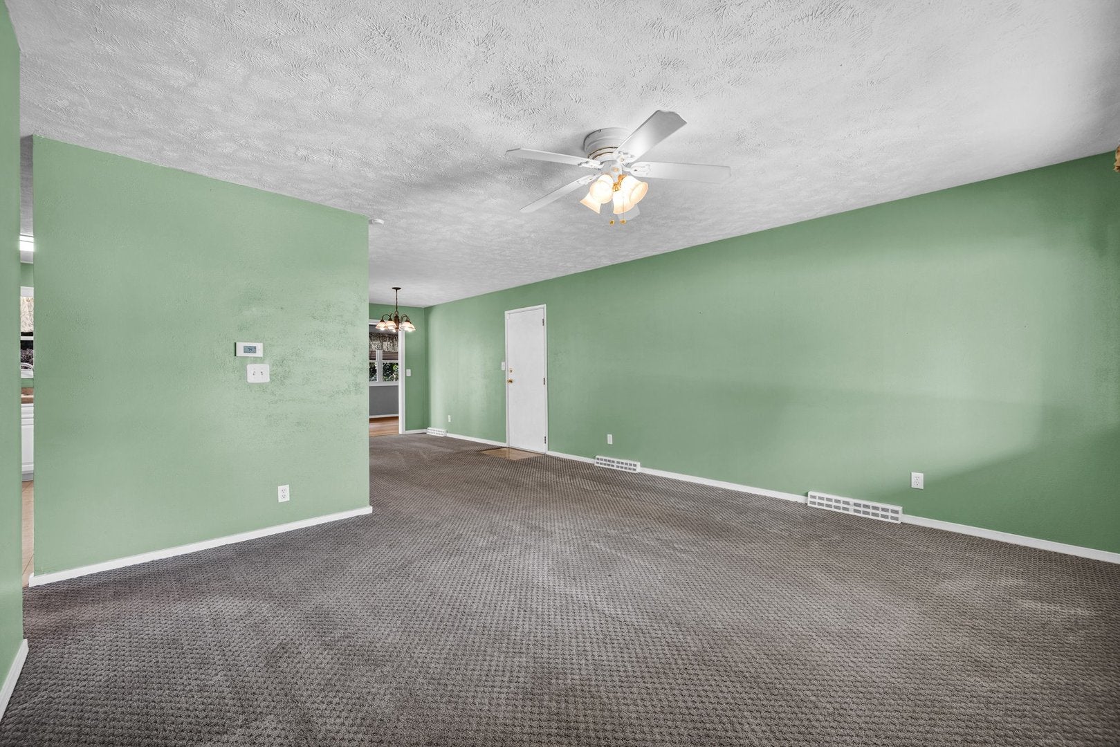 221 Ivanhoe Way