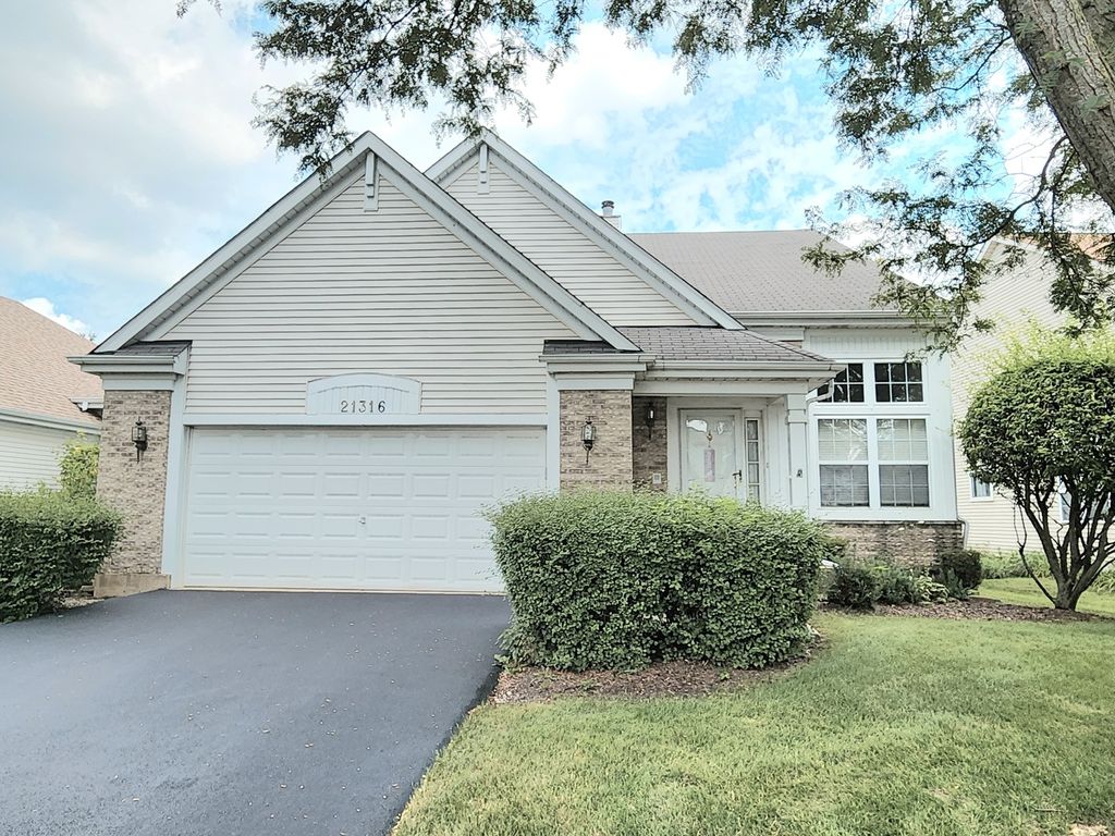Photo for 21316 W Redwood Drive, Plainfield, IL 60544 (MLS # 12494629)