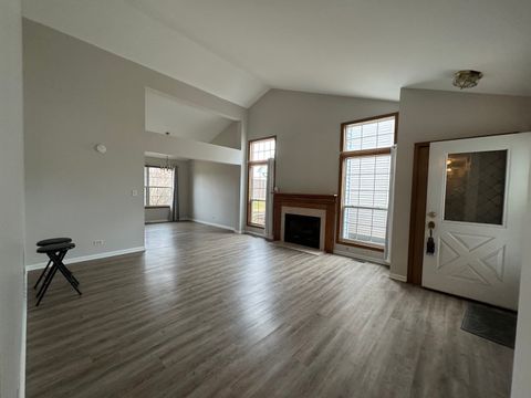 Tiny photo for 429 Prairieview Drive, Oswego, IL 60543 (MLS # 12606906)