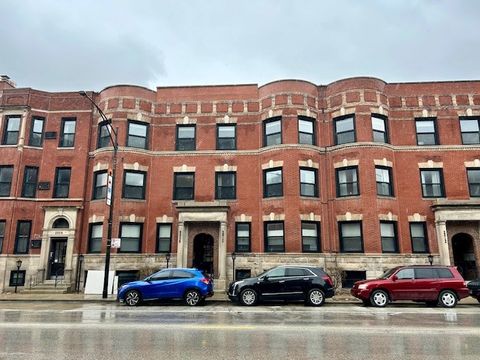 Photo of 2910 N Halsted Street #G, Chicago, IL 60657 (MLS # 12587389)
