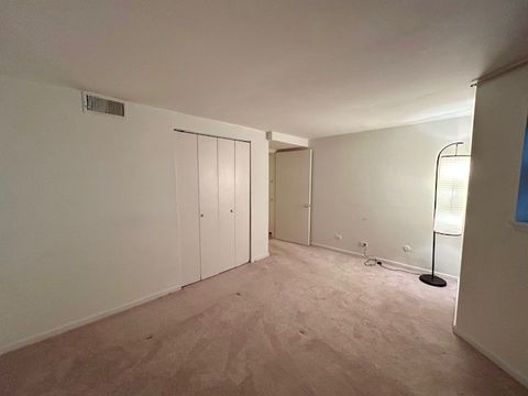 Tiny photo for 2910 N Halsted Street #G, Chicago, IL 60657 (MLS # 12587389)