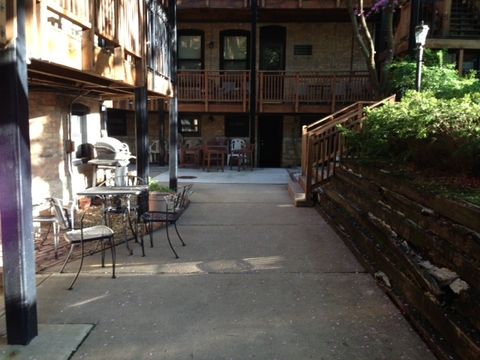 Tiny photo for 2910 N Halsted Street #G, Chicago, IL 60657 (MLS # 12587389)