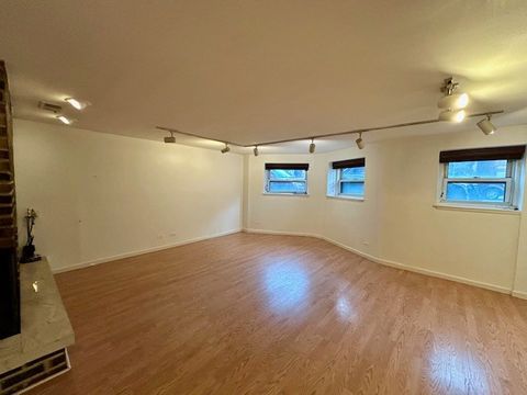 Tiny photo for 2910 N Halsted Street #G, Chicago, IL 60657 (MLS # 12587389)