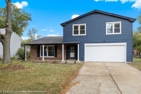 Tiny photo for 1425 Stonegate Road, Naperville, IL 60540 (MLS # 12490168)