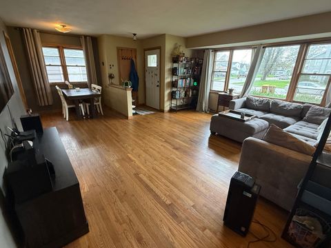 Tiny photo for 504 E Calhoun Street, Woodstock, IL 60098 (MLS # 12618397)