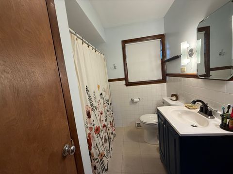 Tiny photo for 504 E Calhoun Street, Woodstock, IL 60098 (MLS # 12618397)