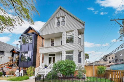 Tiny photo for 3615 N Hoyne Avenue #2F, Chicago, IL 60618 (MLS # 12476191)