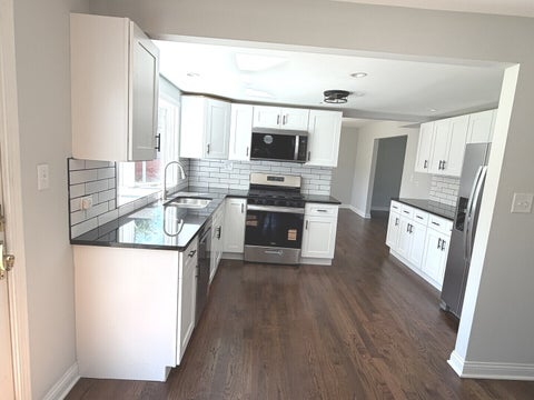 Tiny photo for 1421 Lawrence Crescent CRES, Flossmoor, IL 60422 (MLS # 12760676)