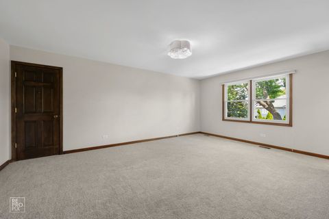 Tiny photo for 1749 E Bailey Road, Naperville, IL 60565 (MLS # 12626833)