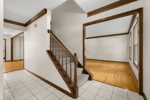 Tiny photo for 1749 E Bailey Road, Naperville, IL 60565 (MLS # 12626833)