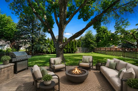Tiny photo for 1749 E Bailey Road, Naperville, IL 60565 (MLS # 12626833)