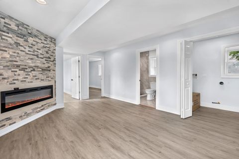 Tiny photo for 718 E 152nd Street, Phoenix, IL 60426 (MLS # 12460468)