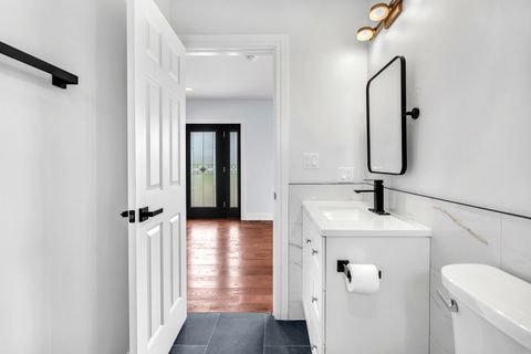 Tiny photo for 718 E 152nd Street, Phoenix, IL 60426 (MLS # 12460468)