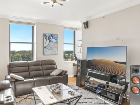 Tiny photo for 310 S MICHIGAN Avenue #702, Chicago, IL 60604 (MLS # 12465264)